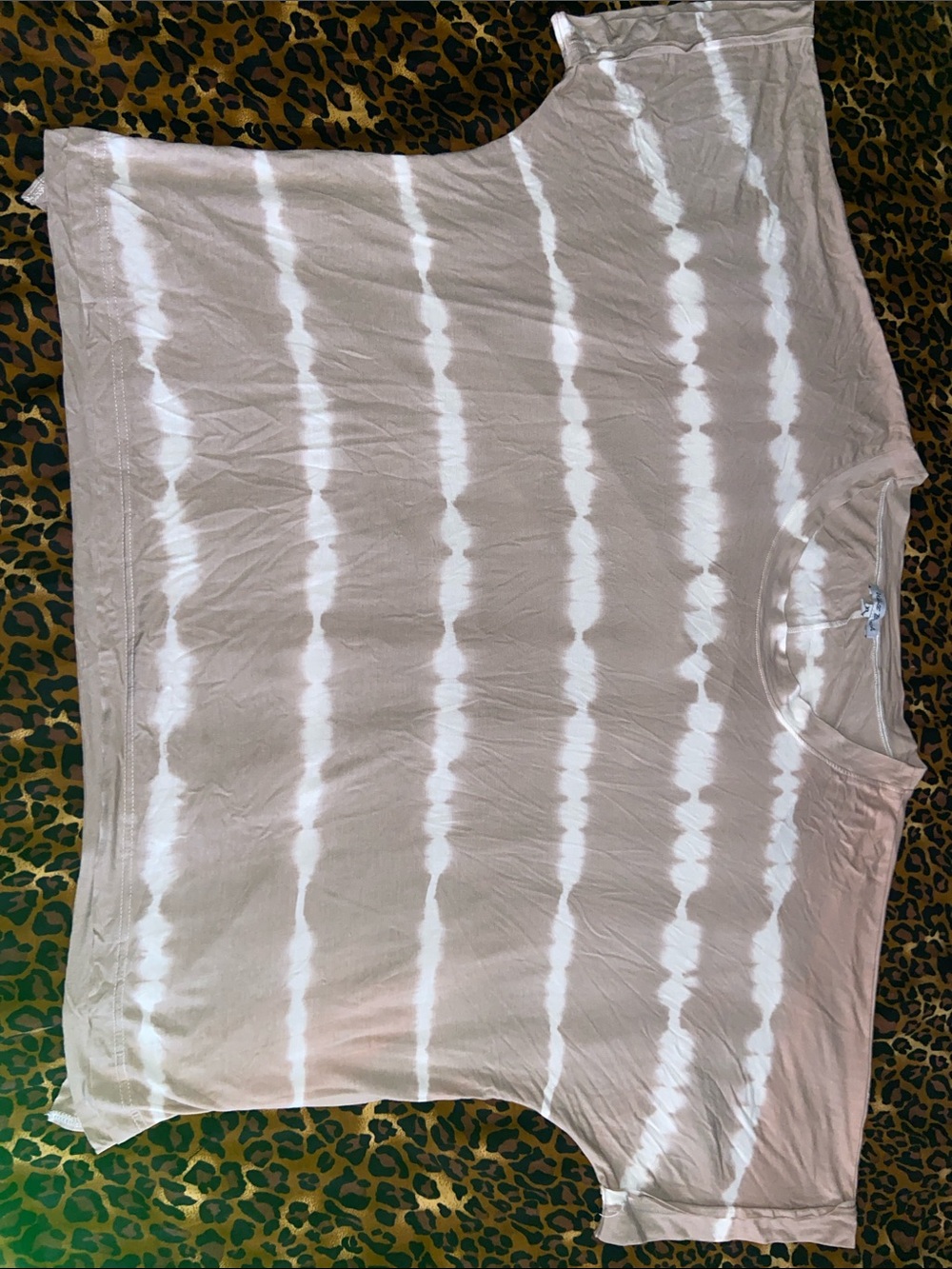 white birch 100% Cotton Neutral Taupe Crewneck Women’s Top